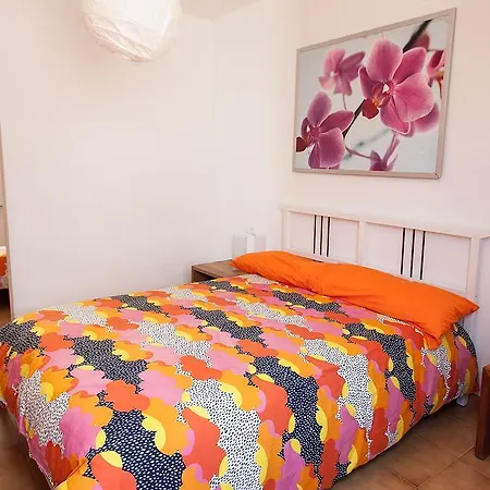 Mela Villa *